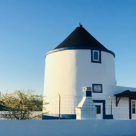 Дом отдыха Boaventura's Wind Mill *